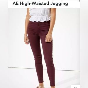 American Eagle Women’s High Rise Jeggings sz- 4
